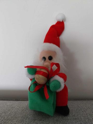 Petit Père Noël de 18 cm beschikbaar voor biedingen