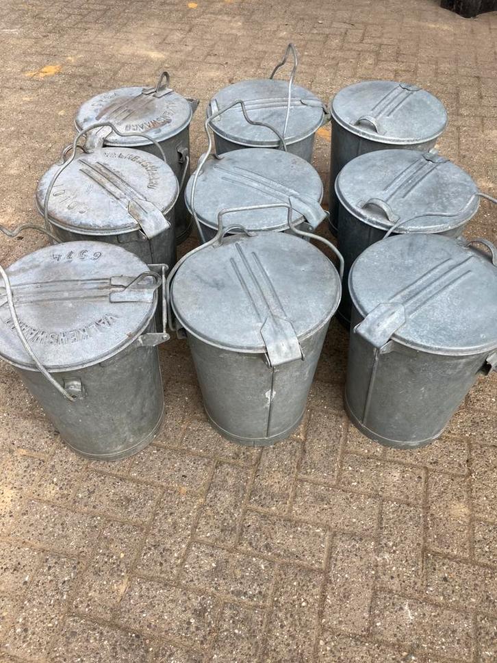 Mooie oude zinken vuilnisemmers,vuilnisbakken in topstaat, Huis en Inrichting, Woonaccessoires | Prullenbakken, Gebruikt, Ophalen