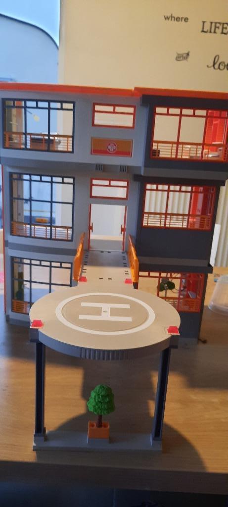Playmobil 6657 kinderziekenhuis +extra 's, Kinderen en Baby's, Speelgoed | Playmobil, Nieuw, Complete set, Ophalen