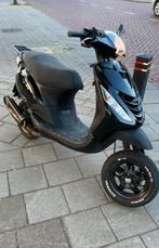 Zip 2t 50cc b klasse GEZOCHT, Fietsen en Brommers, Ophalen, Zo goed als nieuw, Zip