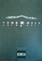 Auschwitz Birkenau Museum Report 2017 Taal: Engels en Pools, Ophalen of Verzenden, Zo goed als nieuw, Tweede Wereldoorlog, Overige onderwerpen