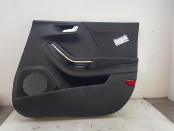 PORTIERBEKLEDING RECHTS VOOR (|L1TBS23890A|2544529|L1TBS2394 beschikbaar voor biedingen