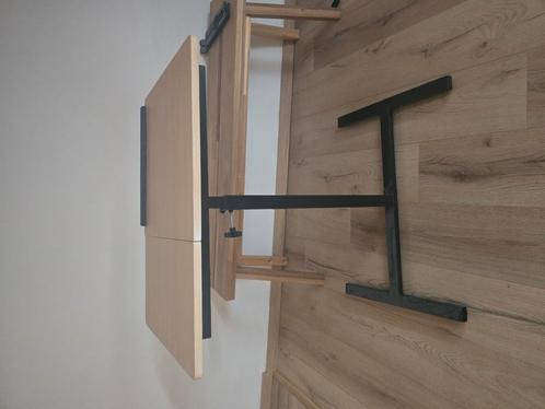 Verstelbare bureau/laptoptafel BIJNA NIEUW, Huis en Inrichting, Bureaus, Zo goed als nieuw, Bureau, Ophalen