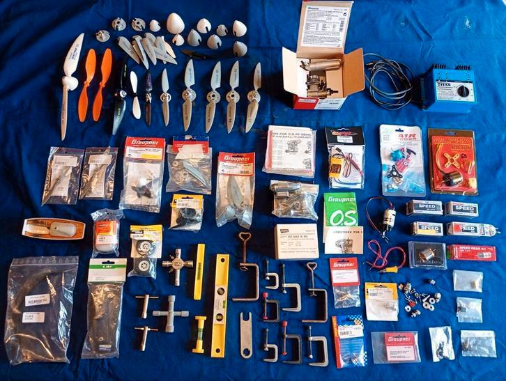 Luchtvaartmodelkit: os max. 10 - 15 motoren, propellers, ect, Hobby en Vrije tijd, Modelbouw | Vliegtuigen en Helikopters, Vliegtuig