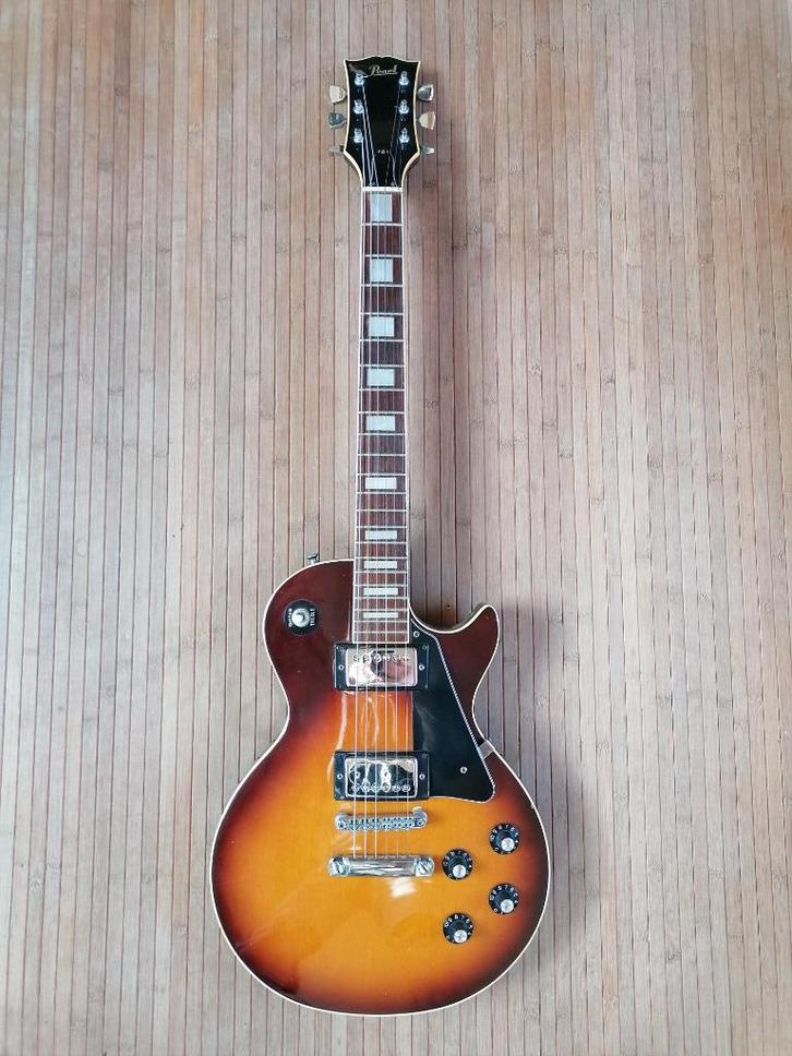 Pearl Les Paul 70's, Muziek en Instrumenten, Snaarinstrumenten | Gitaren | Elektrisch, Gebruikt, Solid body, Overige merken, Ophalen