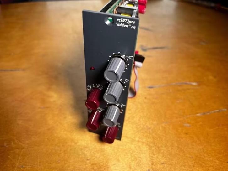 AML ez1073 add-on EQ (500 API), Muziek en Instrumenten, Effecten, Equalizer, Verzenden