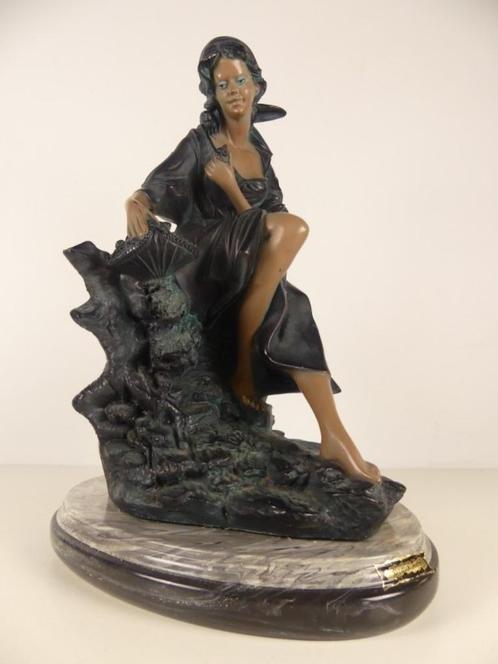 beeld - bronz arte, Verzamelen, Beelden en Beeldjes, Zo goed als nieuw, Mens, Ophalen of Verzenden