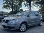 Volkswagen Polo sedan 1.2i Benzine 5-Deurs 2006 68Dkm Airco, Auto's, Stof, 1198 cc, Bedrijf, 5 deurs