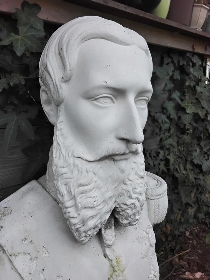 Borstbeeld gips Leopold II, Antiek en Kunst, Kunst | Beelden en Houtsnijwerken, Ophalen of Verzenden