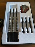 Dartspijlen van Dimitri Van den Bergh ., Ophalen, Pijlen