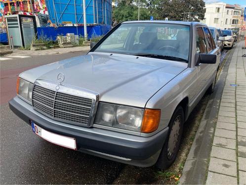 Mercedes 190E 1.8 1992 136000 kms état d'origine, Autos, Mercedes-Benz, Particulier, Série 190, Essence, Berline, 4 portes, Boîte manuelle