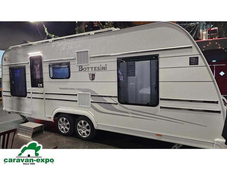 TABBERT TABBERT BOTTESINI 590 SDQ/F 2025, Caravans en Kamperen, Caravans, Bedrijf, tot en met 4, 1500 - 2000 kg, Tabbert, 5 tot 6 meter