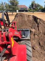 Kleine grondwerken/aanplantingen/zwarte grond