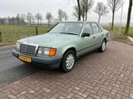 Mercedes-benz 250d (W124) Personenauto, Auto's, Mercedes-Benz, Gebruikt, Overige brandstoffen, Bedrijf, Te koop