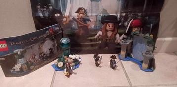 4192 Lego Pirates of the Caribbean Fountain of Youth beschikbaar voor biedingen
