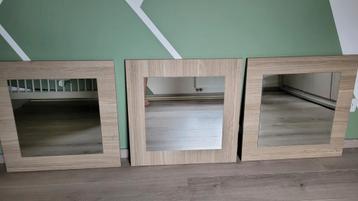 miroir décoratif à suspendre  beschikbaar voor biedingen