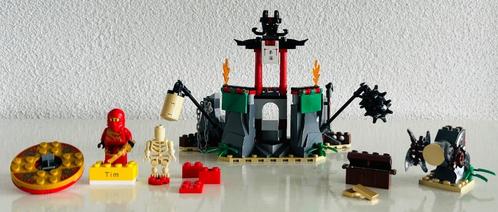 Lego Ninjago / 2254 Mountain Shrine, Enfants & Bébés, Jouets | Duplo & Lego, Comme neuf, Lego, Ensemble complet, Enlèvement ou Envoi