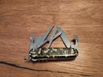 Camouflage Chasseur Victorinox, Caravanes & Camping, Outils de camping, Comme neuf