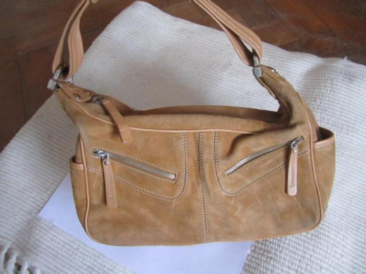 Daim Tod's handtas, Handtassen en Accessoires, Tassen | Damestassen, Gebruikt, Handtas, Bruin, Ophalen of Verzenden