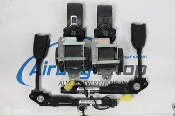 2 x Gordels + 2 x spanners Opel Zafira C (2016-heden) beschikbaar voor biedingen