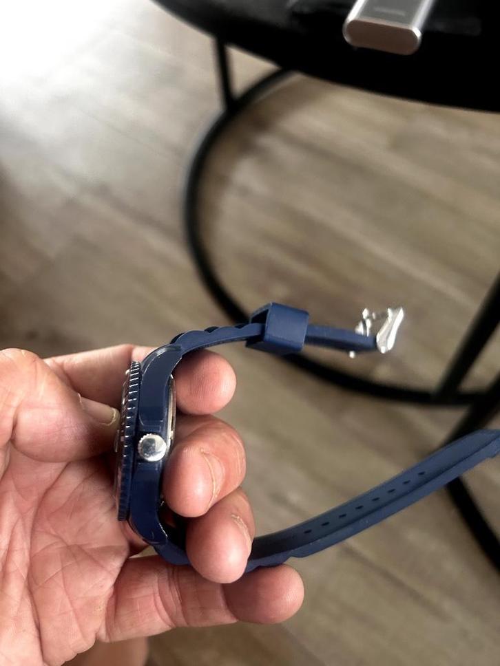 Ice Watch (nieuw), Handtassen en Accessoires, Horloges | Heren, Zo goed als nieuw, Polshorloge, Overige merken, Kunststof, Kunststof