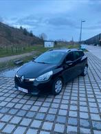 Renault Clio à louer - Tarifs flexibles à partir de 2,00€/he, Véhicule de tourisme