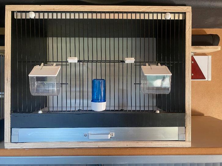 VOGELKOOI - KWEEK KOOI, Dieren en Toebehoren, Vogels | Hokken en Kooien, Zo goed als nieuw, Vogelkooi, Overige materialen, Ophalen of Verzenden