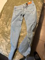 Gloednieuwe jeans van Levi's, Kleding | Dames, Ophalen of Verzenden, Nieuw