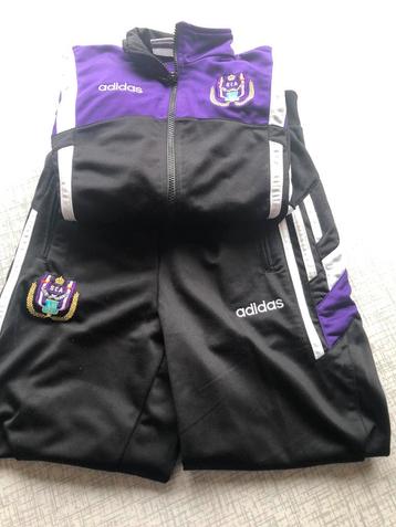 Anderlecht kledij, Enlèvement, Comme neuf