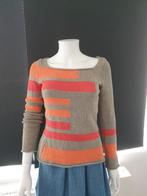 Heidegrijze sweater met rode en oranje rechthoeken T36, Kleding | Dames, Ophalen of Verzenden, Zo goed als nieuw, Maat 36 (S)
