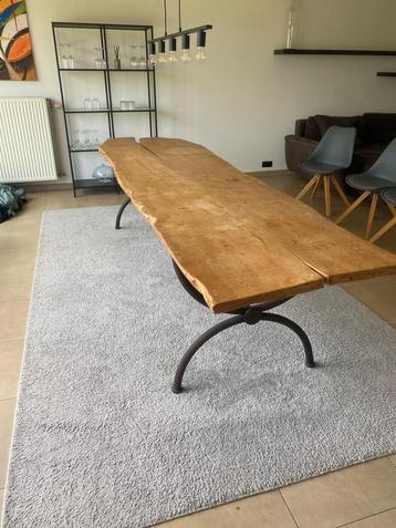 Massieve houten eettafel – 3 meter lang – origineel €2800 beschikbaar voor biedingen