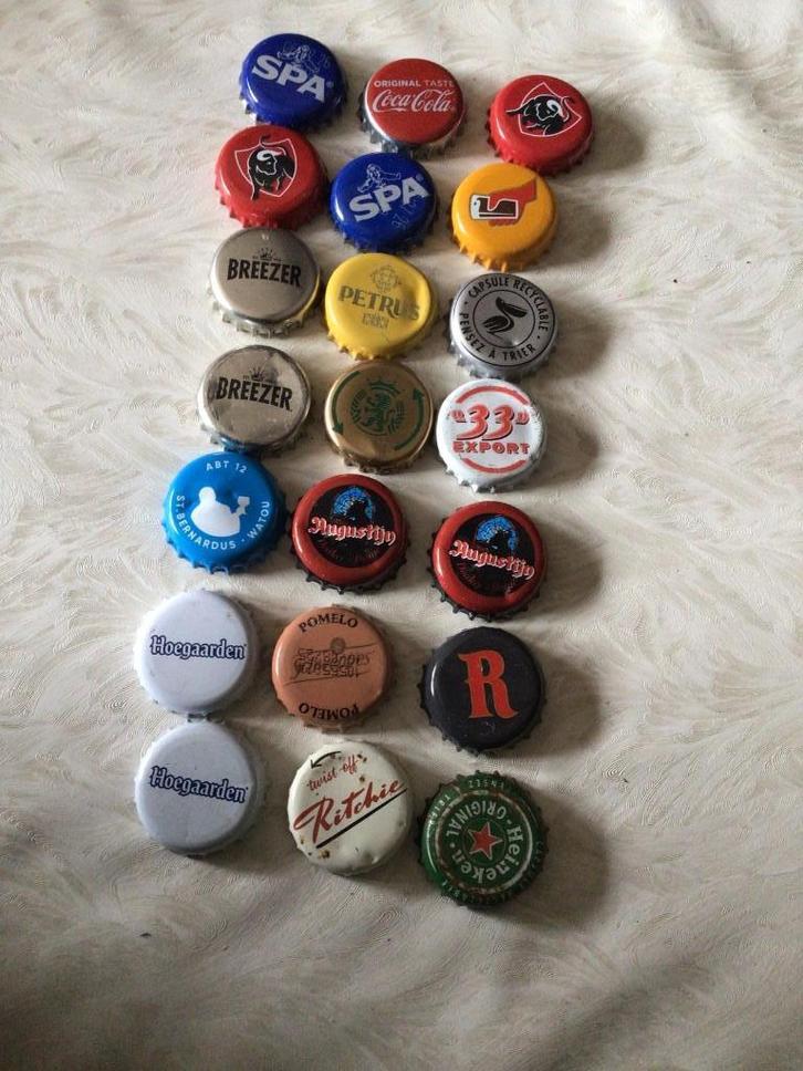 Bouchons de bouteilles de bière et autres | Breezer 33 Expor, Collections, Marques de bière, Enlèvement ou Envoi
