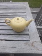 Royal boch vanille kleur theepot, Huis en Inrichting, Keuken | Servies, Ophalen of Verzenden, Zo goed als nieuw