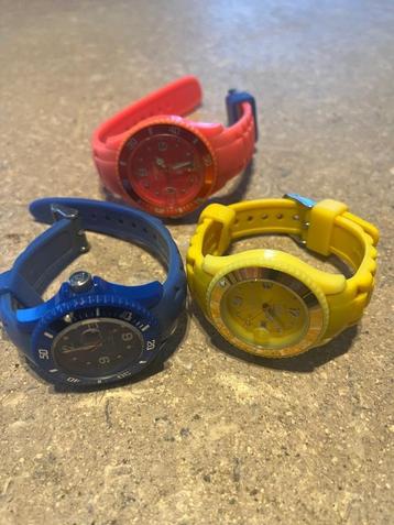 Ice Watch Horloges in 3 kleuren en 3 maten beschikbaar voor biedingen