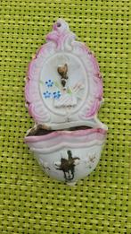 Bénitier ancien en biscuit/ antiquité, Envoi