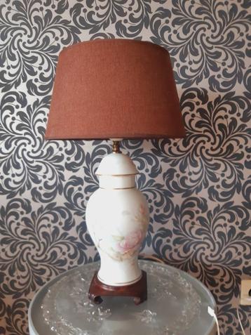 Limoges porceleine lamp hand geschilderd