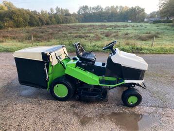 Zitmaaier Etesia hydro 100. beschikbaar voor biedingen