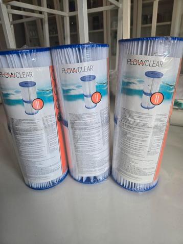 Filtre de piscine beschikbaar voor biedingen
