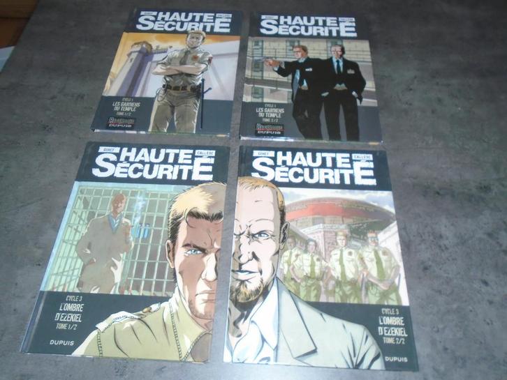 BDs - HAUTE SECURITE / PEANUTS SNOOPY, Boeken, Stripverhalen, Zo goed als nieuw, Complete serie of reeks, Ophalen of Verzenden