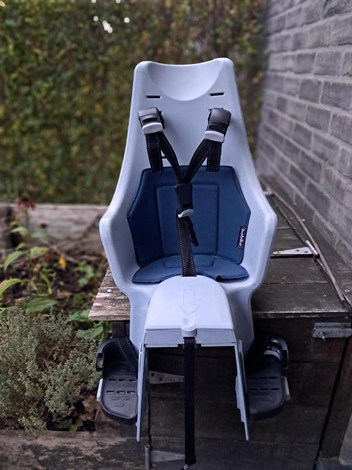 Bobike fietstoeltje, Fietsen en Brommers, Fietsaccessoires | Fietsstoeltjes, Gebruikt, Achterzitje, 9 t/m 18 kg, Voetsteuntjes
