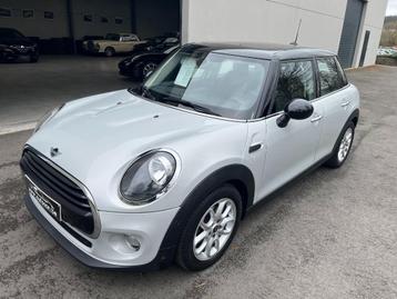 Mini Cooper 1.5A Boite Auto - 4 Portes - Toit Pano, Autos, 100 kW, Achat, Entreprise, 1290 kg