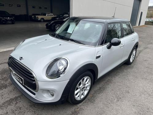Mini Cooper 1.5A autobox - 4 deuren - panodak, Auto's, Mini, Bedrijf, Te koop, Cooper, ABS, Airbags, Airconditioning, Bluetooth