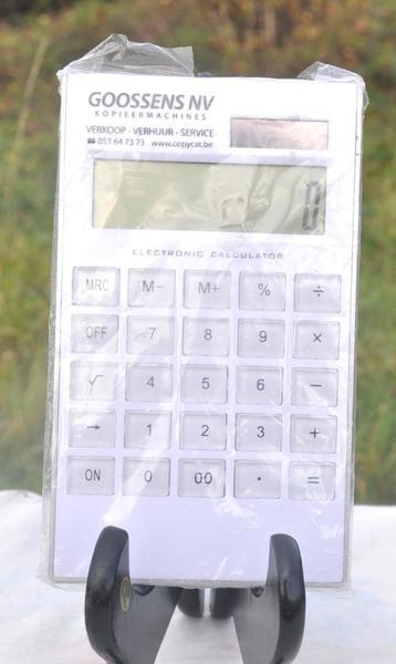 calculatrice solaire neuve  beschikbaar voor biedingen