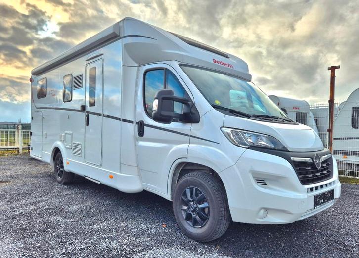 Dethleffs Just Camp T7052 EB – Occasie in uitstekende staat, Caravanes & Camping, Camping-cars, Entreprise, jusqu'à 4, Semi-intégral