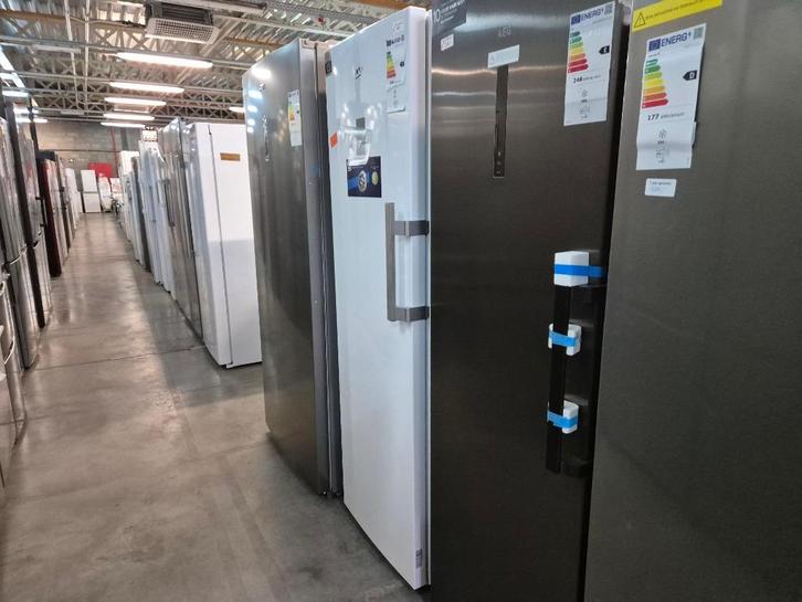 diepvries  tot -40%, Elektronische apparatuur, Vriezers en Diepvrieskisten, Nieuw, Ophalen of Verzenden