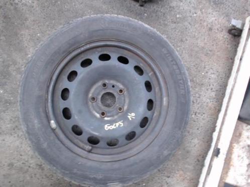 Roue Volkswagen Golf 5 205/60r16 LP/14710, Auto-onderdelen, Overige Auto-onderdelen, Volkswagen, Gebruikt, Ophalen