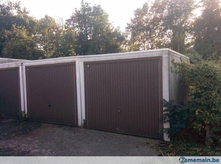 À LOUER : Garage Box Sécurisé – Centre de WAVRE, Immo, Garages en Parkeerplaatsen, Provincie Waals-Brabant