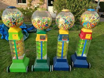 kauwgom automaat & spiraal automaat, +/- 600 balletjes  beschikbaar voor biedingen