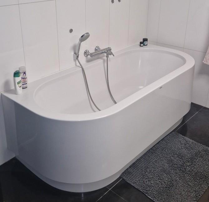 Happy D Hoesch 2-persoons ligbad + kraanwerk, Bricolage & Construction, Sanitaire, Comme neuf, Baignoire, Chrome, Enlèvement