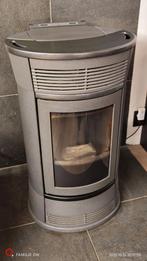 ITALIANA CAMINI ELLY 11Kw pelletkachel, Huis en Inrichting, Kachels, Ophalen of Verzenden, Zo goed als nieuw, Pelletkachel